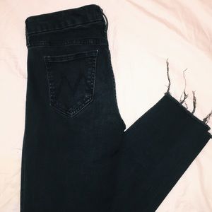 Mother Denim - Looker Ankle Fray Blackbird